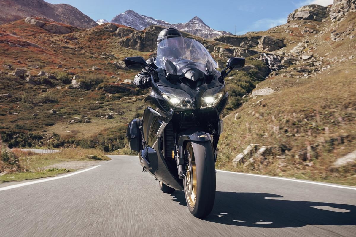 2020 yamaha fjr 1300 ultimate