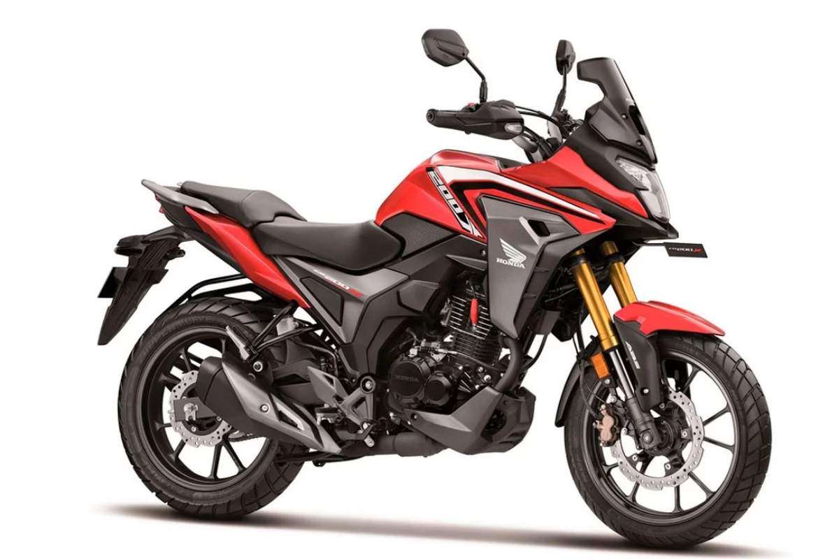 REVEALED Honda s new CB200X MoreBikes